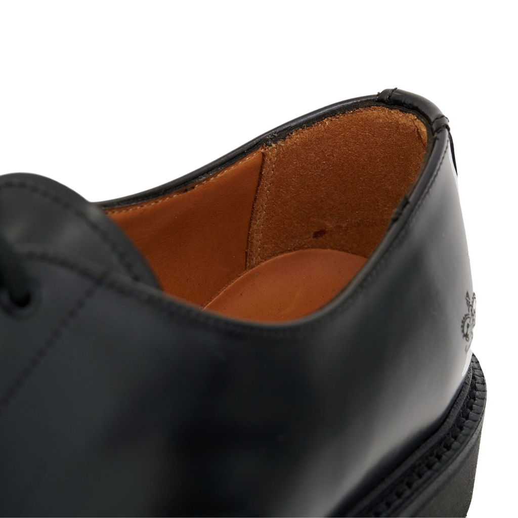 COMME des GARÇONS x Sanders Military Broad Arrow Apron Derby - Black/White