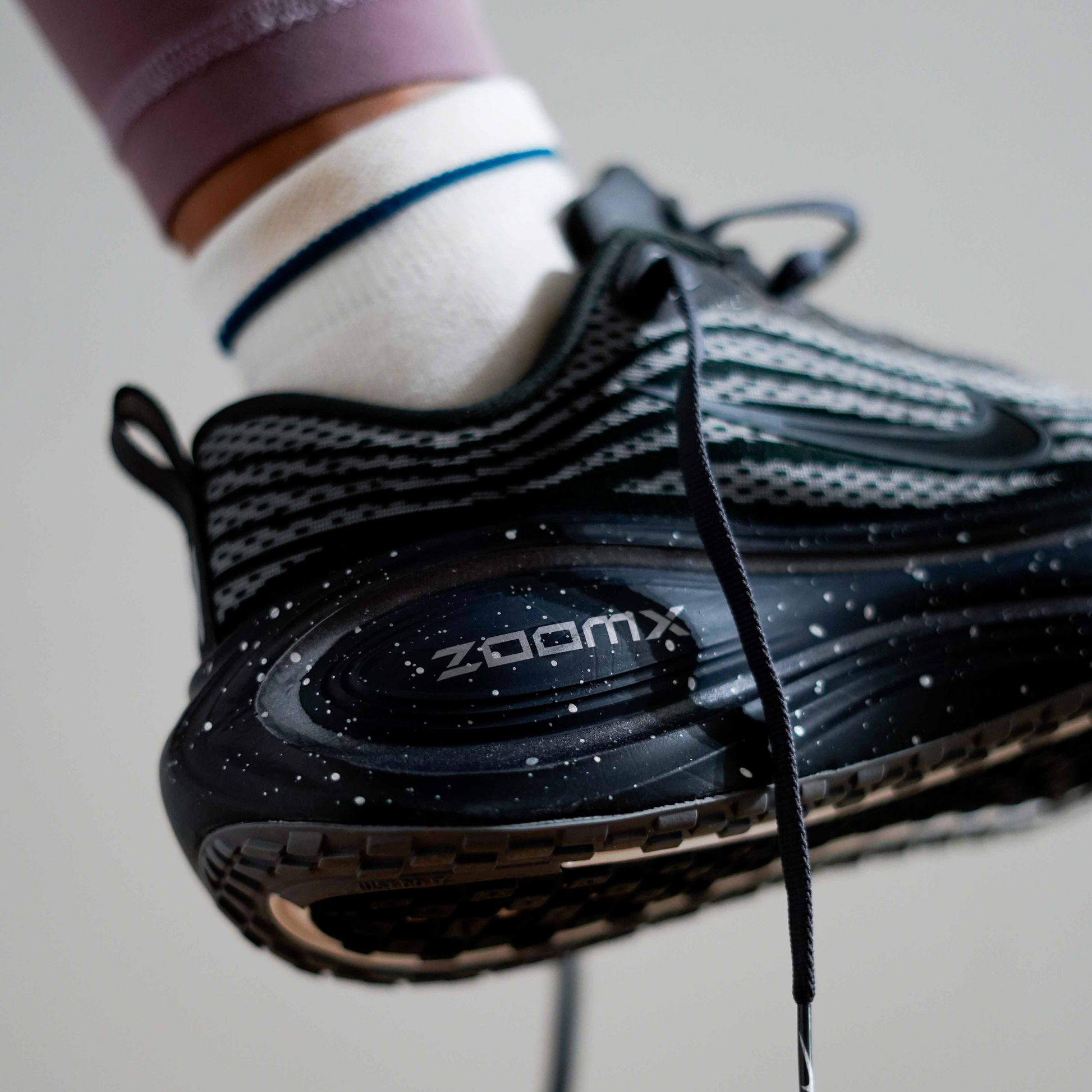 Men's Nike Vomero Plus "Speckle" - Anthracite/Black/Dark Obsidian/Obsidian