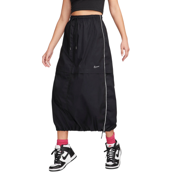 Women's Nike Sportswear Woven Skirt - Black/White