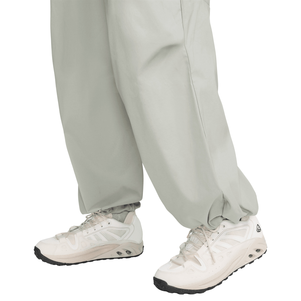 Women's Nike ACG "Activitorium" Pant - Jade Horizon/Summit White