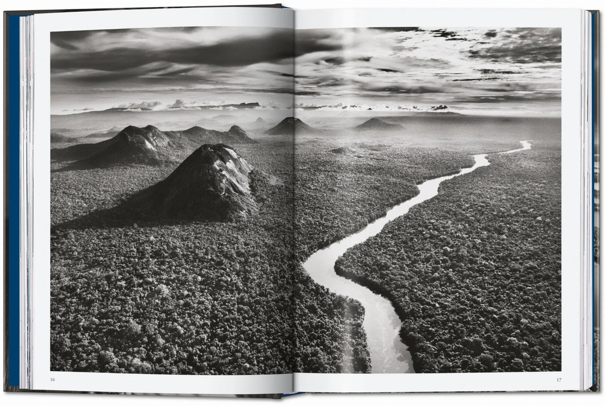 Amazônia. 45th Ed. - Sebastião Salgado
