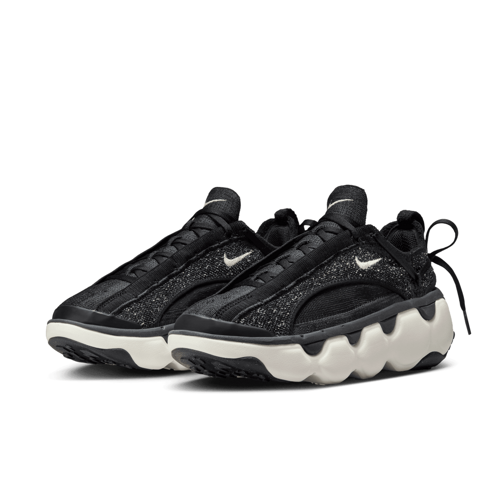 Women's Nike Flyknit Bloom - Black/Sail/DK Smoke Grey