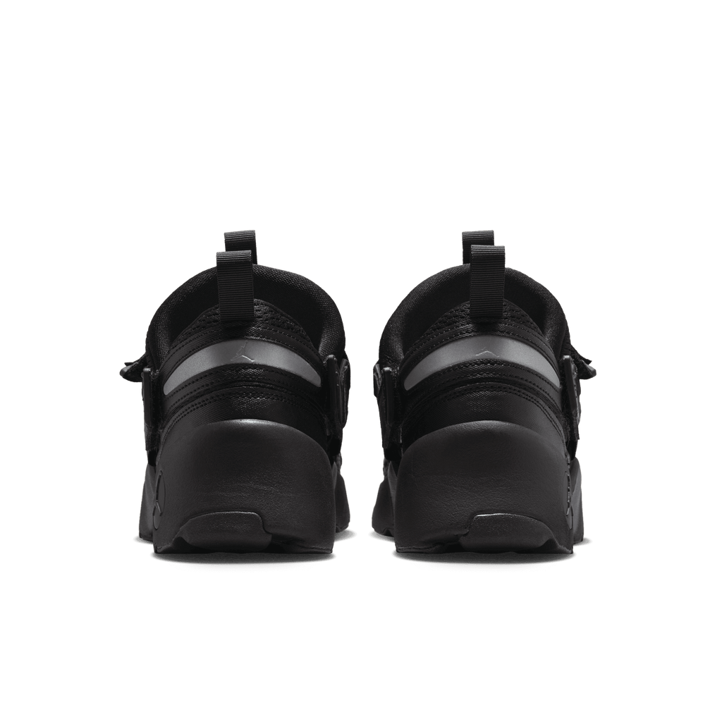Women's Jordan Trunner LX - Black/Black/Black