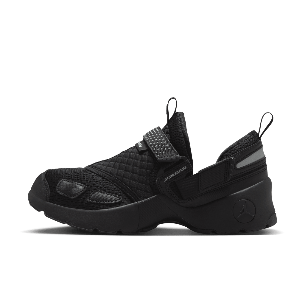Women's Jordan Trunner LX - Black/Black/Black