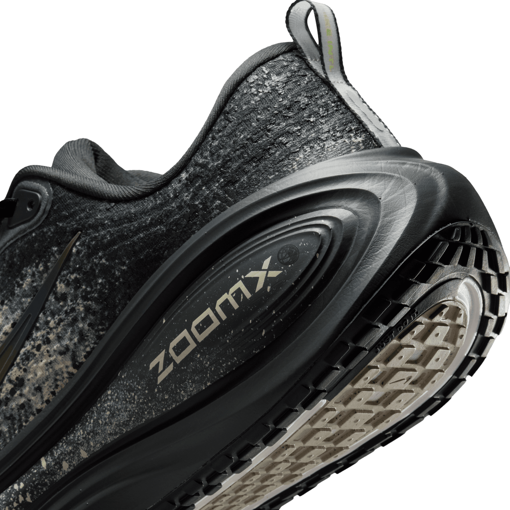 Men's Nike Vomero Plus - Anthracite/Black/Oatmeal/Volt