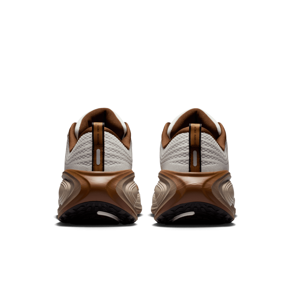 Men's Nike Vomero Plus QS - Sail/Pecan/Caldera Brown/Black