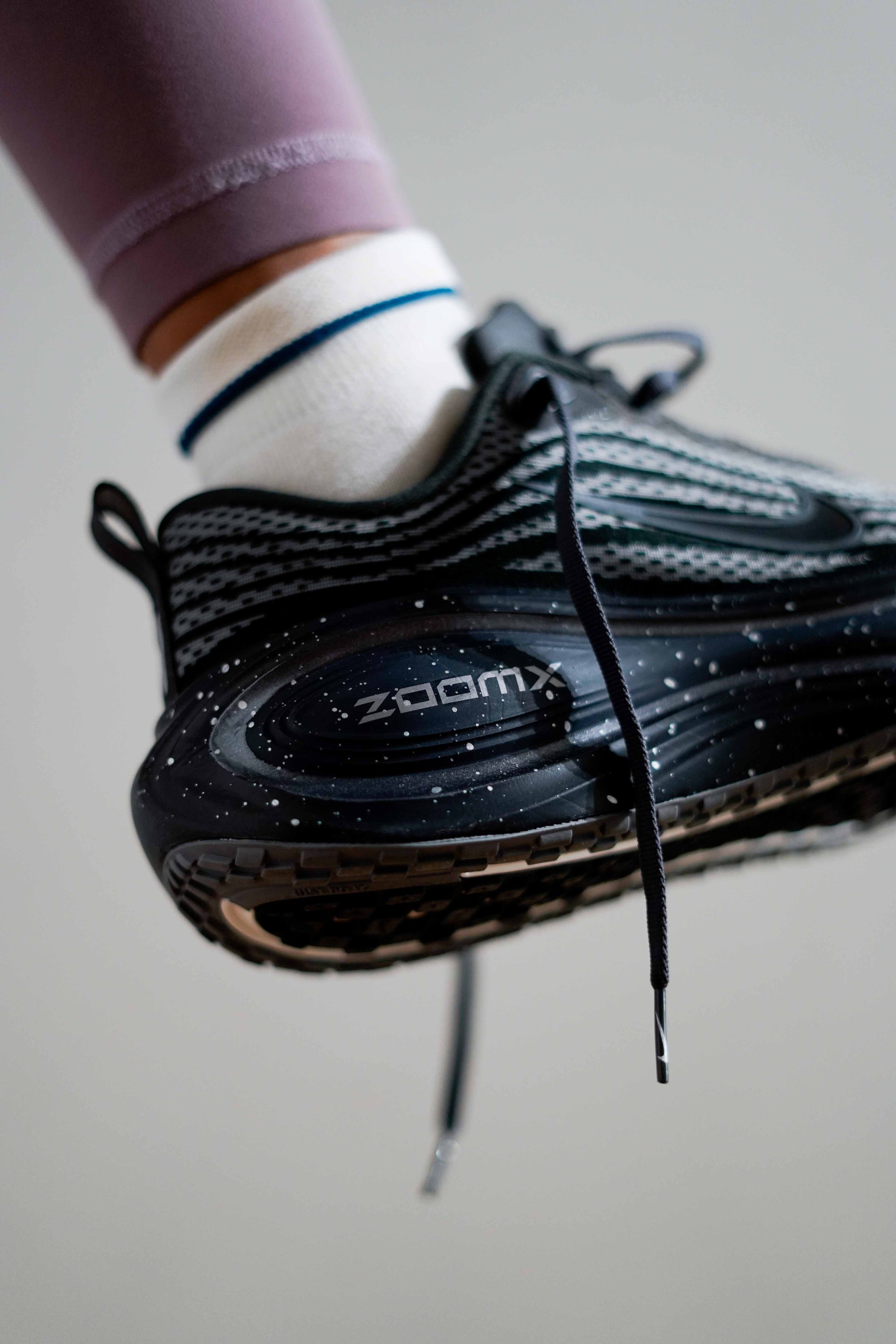 Men's Nike Vomero Plus "Speckle" - Anthracite/Black/Dark Obsidian/Obsidian