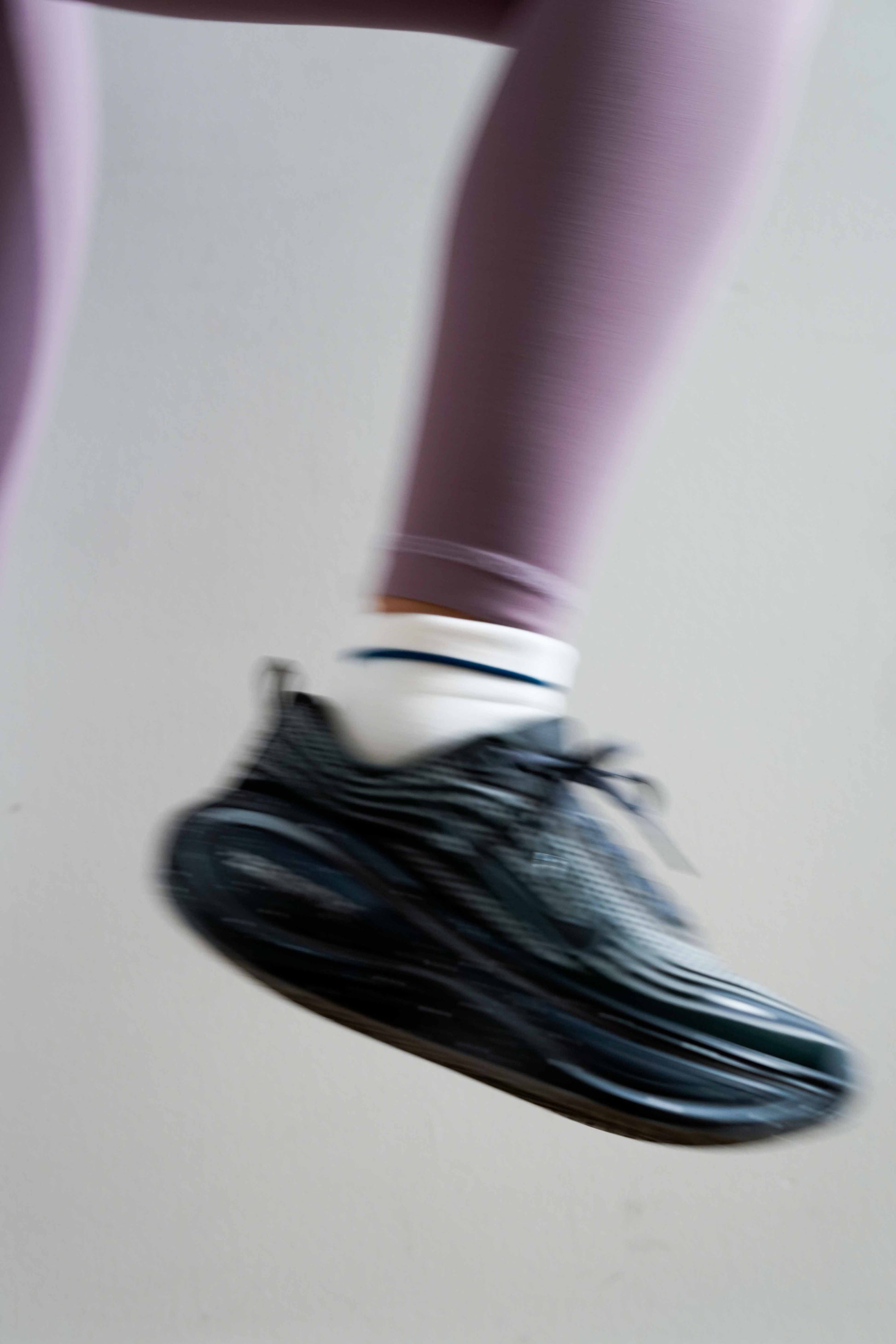 Men's Nike Vomero Plus "Speckle" - Anthracite/Black/Dark Obsidian/Obsidian